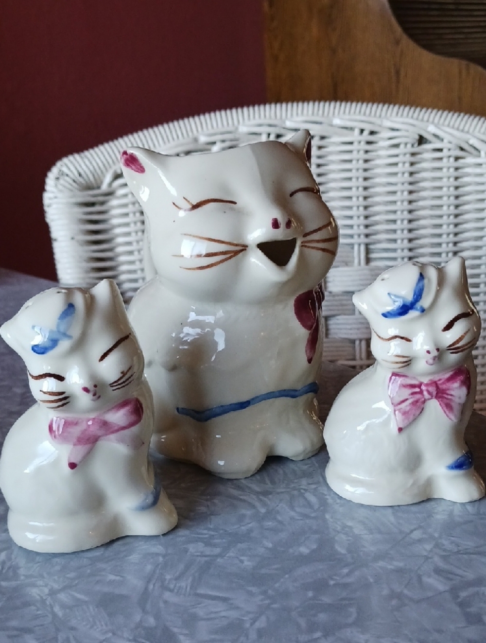 Vintage~ Shawnee Puss'n Boots Creamer w/ salt & pepper shakers